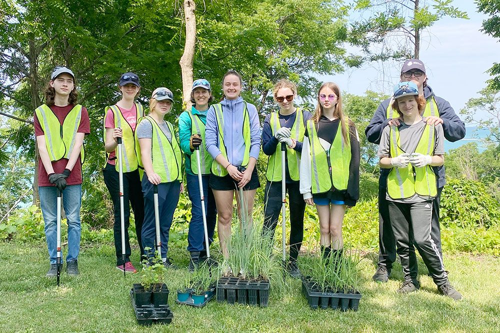 Coastal_Conservation_Youth_Corps_1000_px.jpg