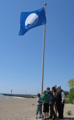 Raising the Blue Flag for the 4th consecutive year at Bayfield Main Beach